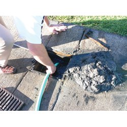 Drain blaster cleaning nozzle