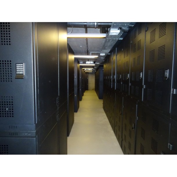 Bagskabe, pladeskabe i 100% stl