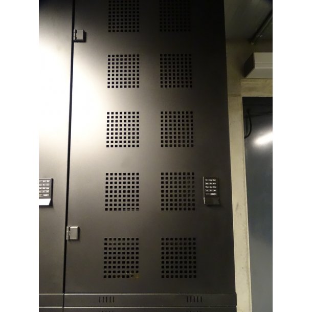 Bagskabe, pladeskabe i 100% stl